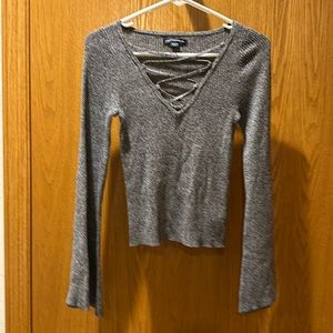 Women’s American Eagle sweater